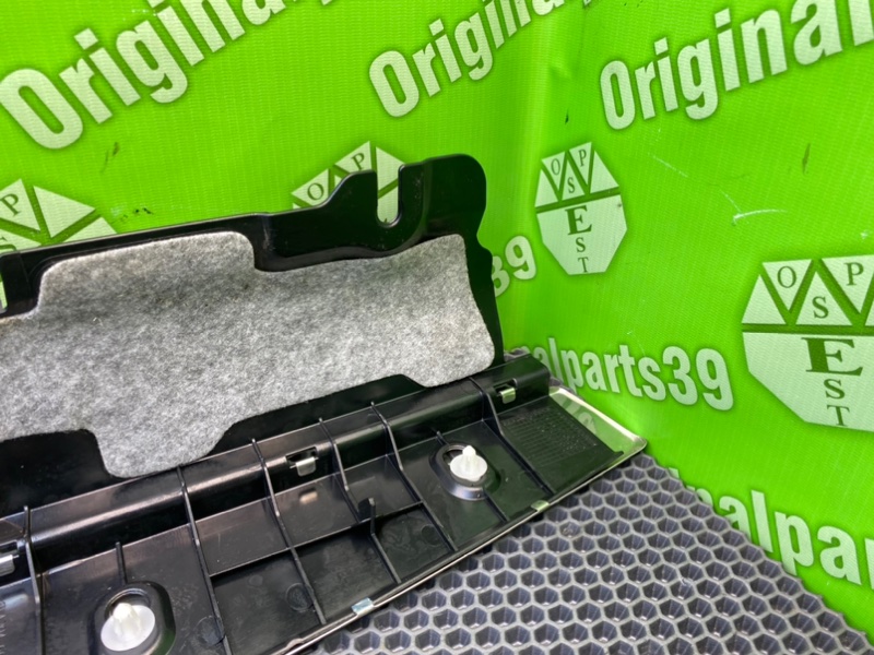 Накладка багажника, 2000 рублей, Калининград