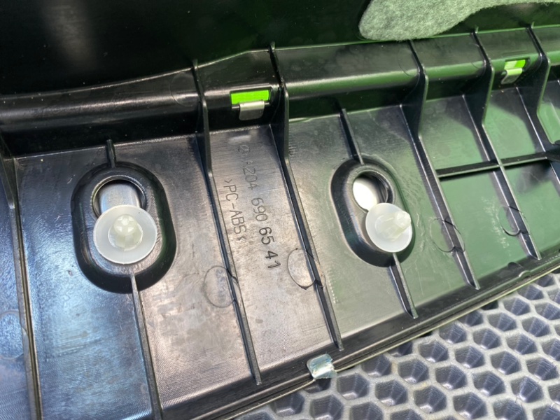 Накладка багажника, 2000 рублей, Калининград