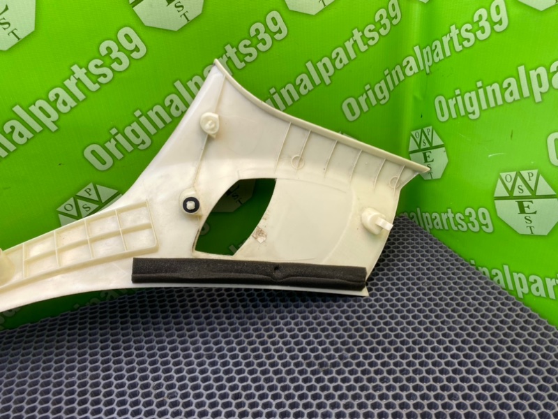 Обшивки стоек, 800 рублей, Калининград