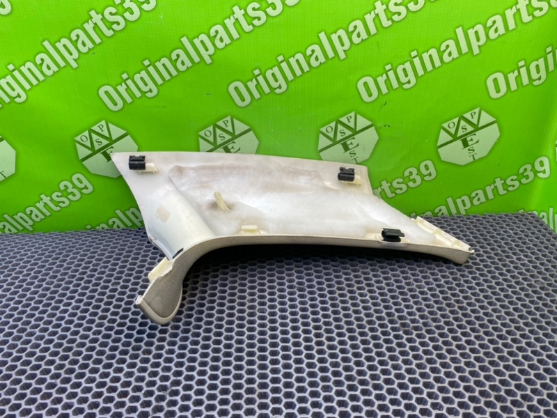 Обшивки стоек, 800 рублей, Калининград