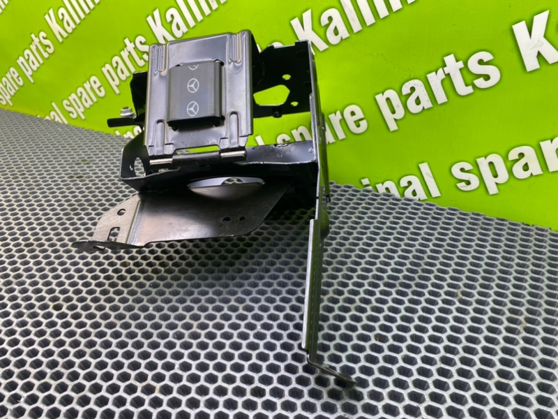 Кронштейн, 1400 рублей, Калининград