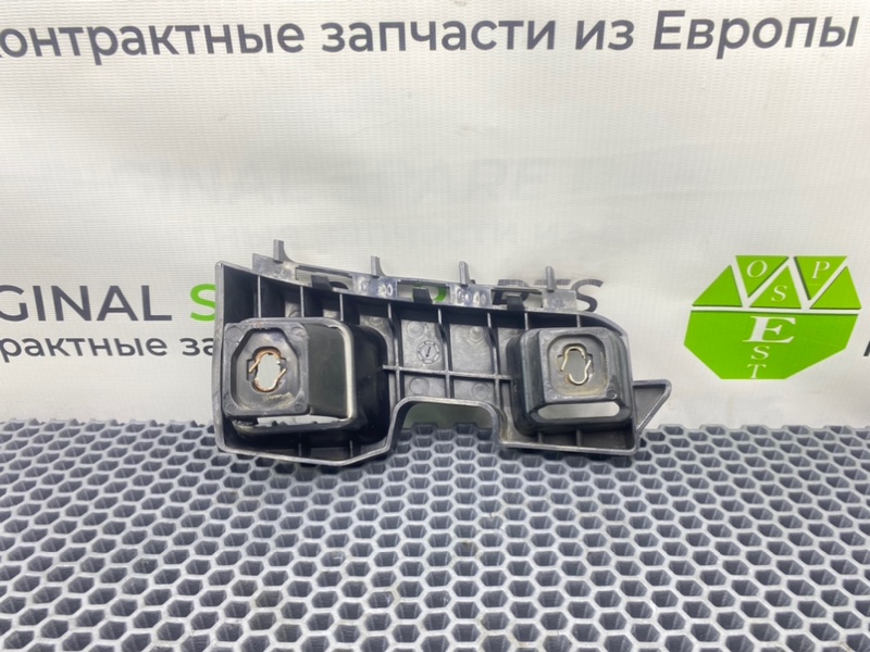 Кронштейн бампера, 1000 рублей, Калининград