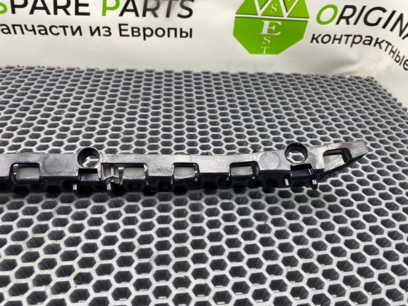 Кронштейн бампера, 1000 рублей, Калининград