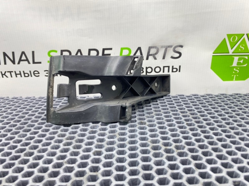 Кронштейн бампера, 1000 рублей, Калининград