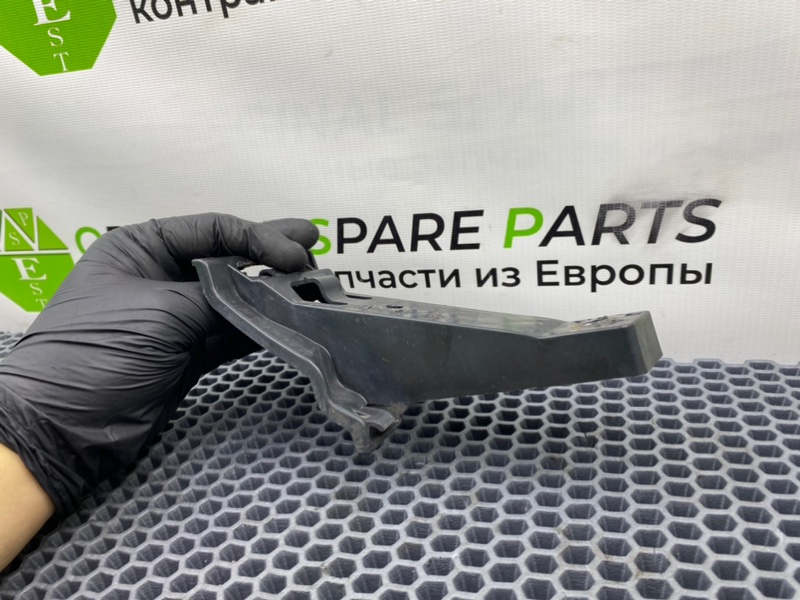 Кронштейн бампера, 1000 рублей, Калининград