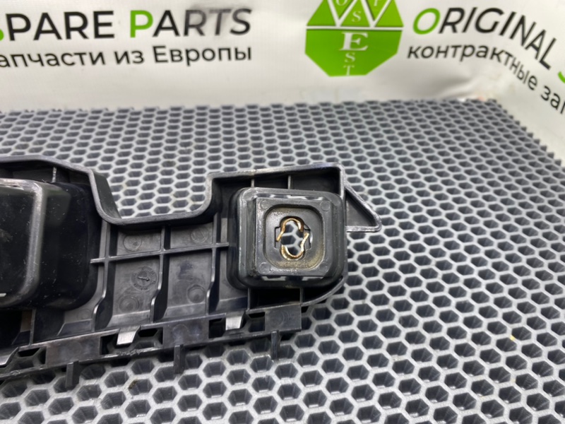 Кронштейн бампера, 1000 рублей, Калининград