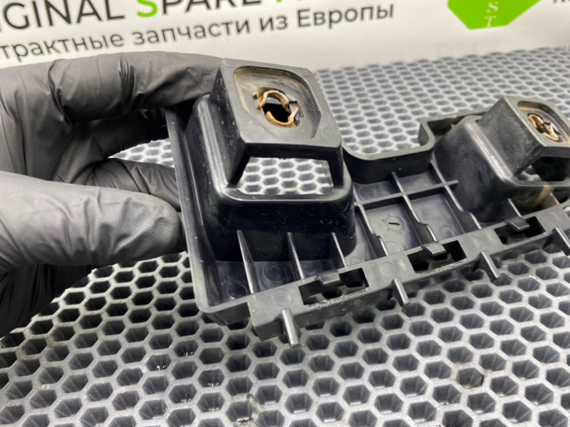 Кронштейн бампера, 1000 рублей, Калининград