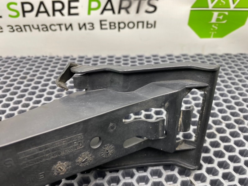 Кронштейн бампера, 1000 рублей, Калининград