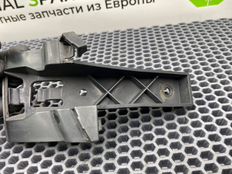 Кронштейн бампера, 1000 рублей, Калининград