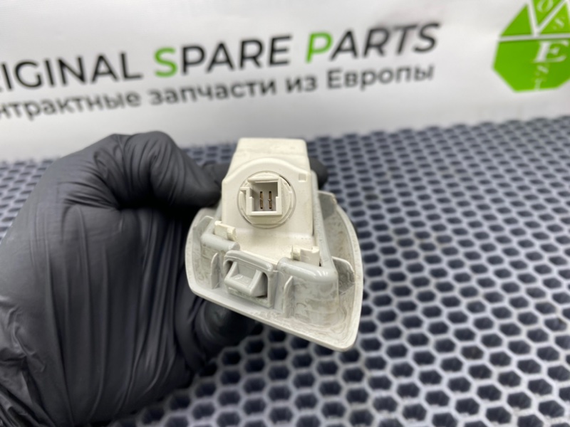 Плафон подсветки салона, 1000 рублей, Калининград