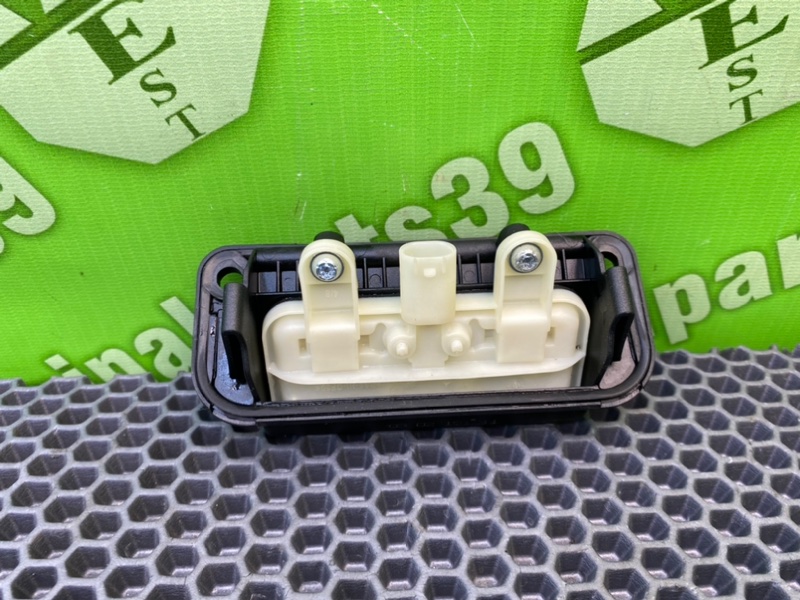 Ручка багажника, 2000 рублей, Калининград