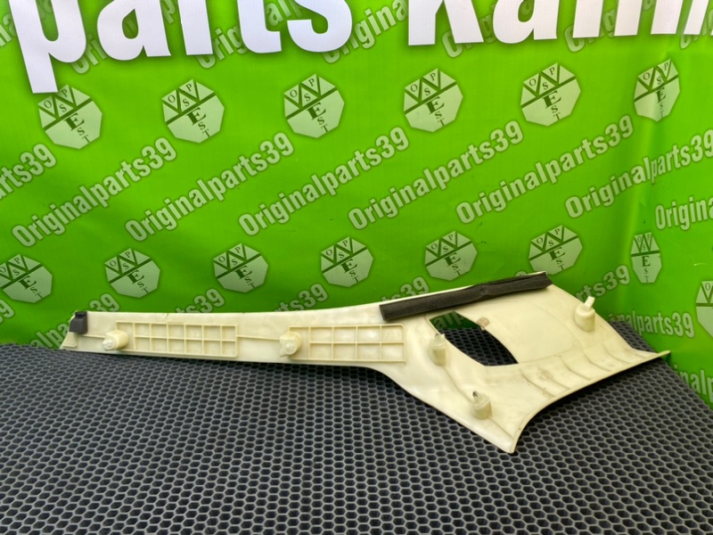 Обшивки стоек, 900 рублей, Калининград