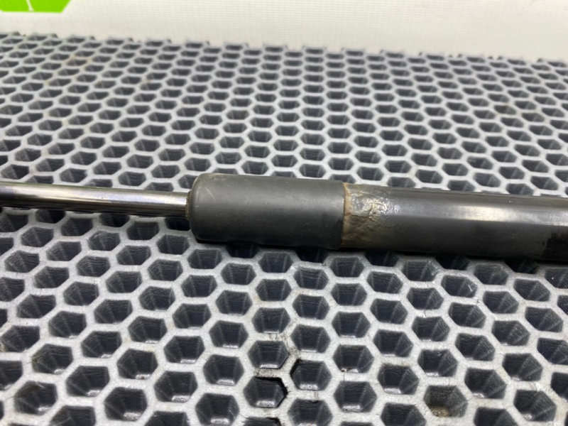 Амортизатор багажника, 1500 рублей, Калининград