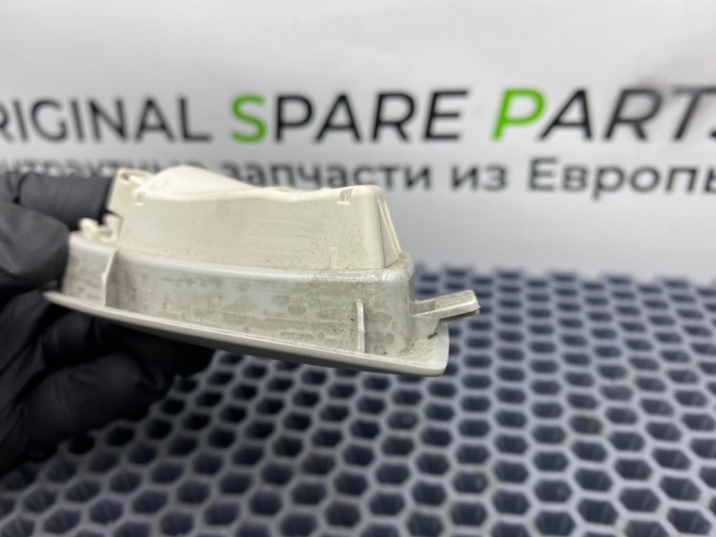 Плафон подсветки салона, 1000 рублей, Калининград