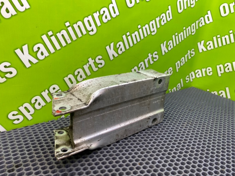 Кронштейн усилителя бампера, 1500 рублей, Калининград