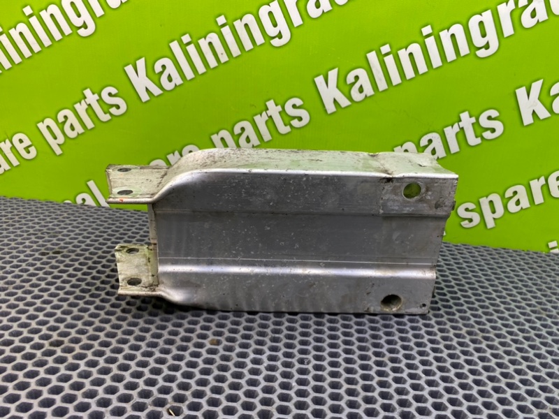 Кронштейн усилителя бампера, 1500 рублей, Калининград