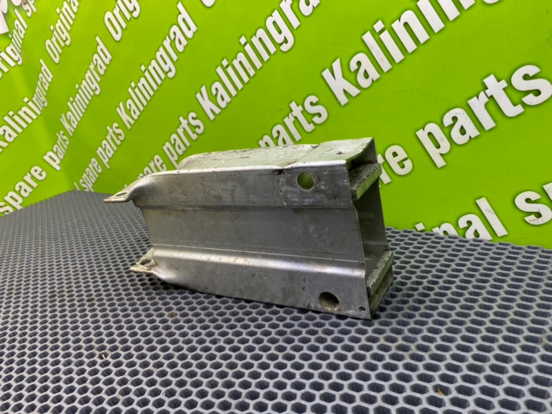 Кронштейн усилителя бампера, 1500 рублей, Калининград