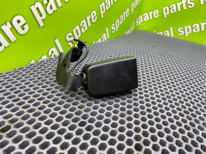 Замок ремня безопасности, 1000 рублей, Калининград