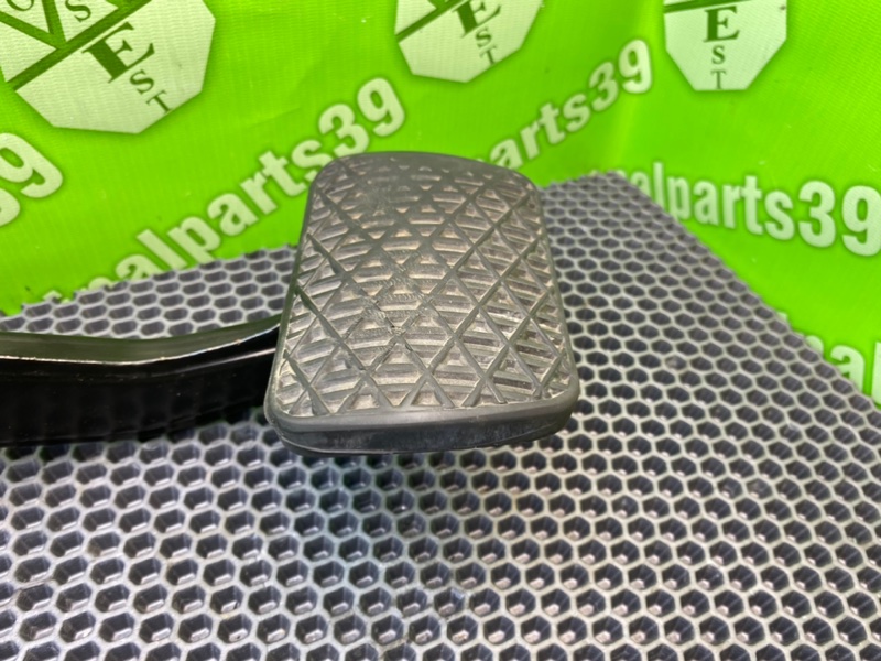 Педаль тормоза, 1500 рублей, Калининград