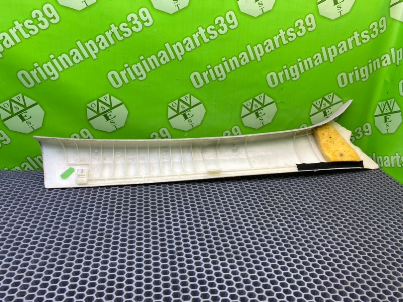 Накладка стойки, 1600 рублей, Калининград