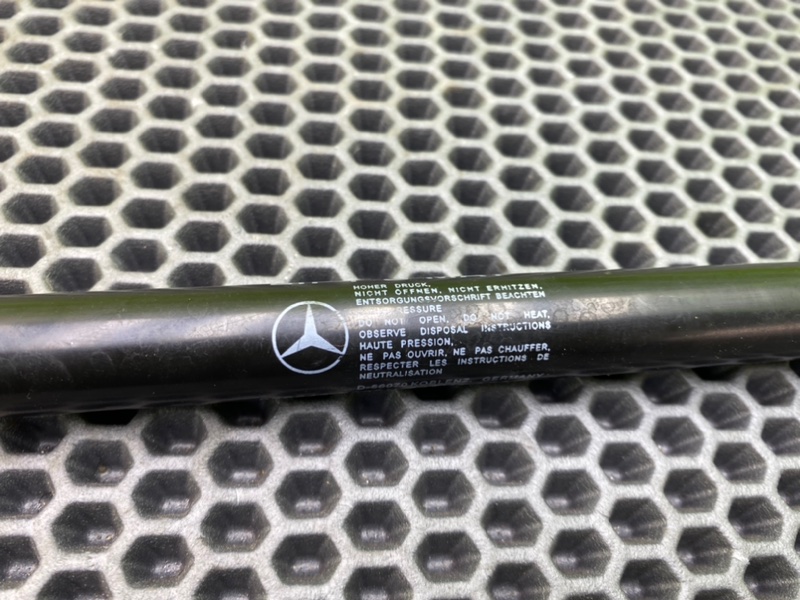 Амортизатор капота, 1000 рублей, Калининград