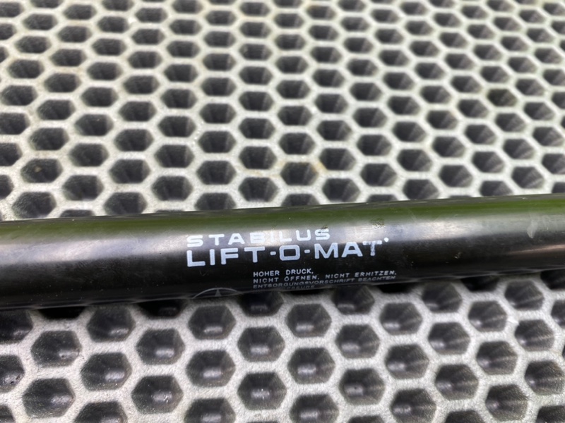 Амортизатор капота, 1000 рублей, Калининград