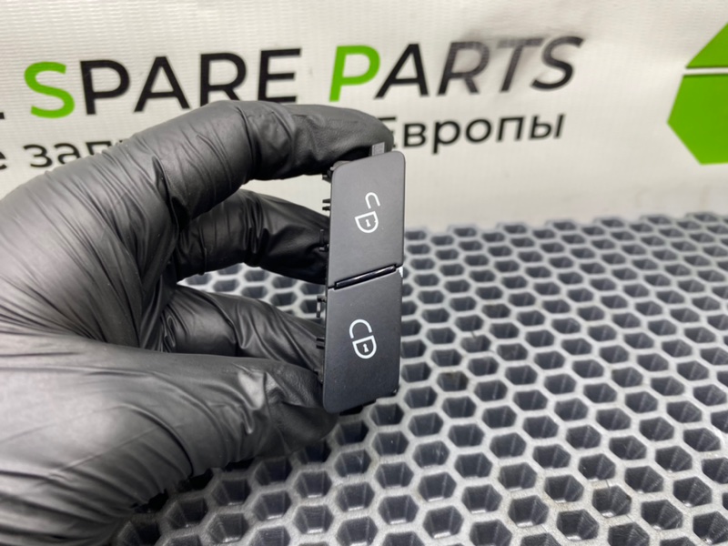 Кнопка центрального замка, 1000 рублей, Калининград