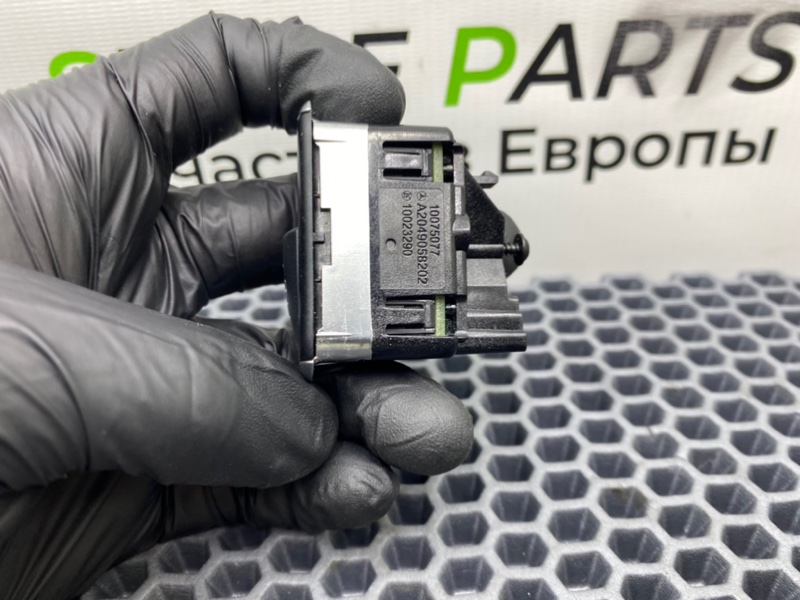 Кнопка эсп, 700 рублей, Калининград