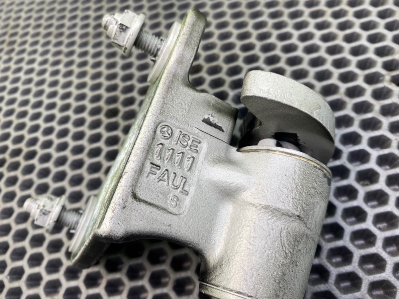 Петли дверей, 2300 рублей, Калининград