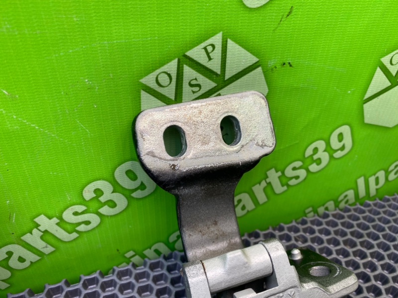 Петли багажника, 2300 рублей, Калининград