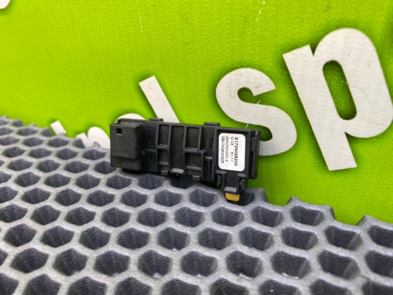 Датчик температуры воздуха в салоне, 2000 рублей, Калининград