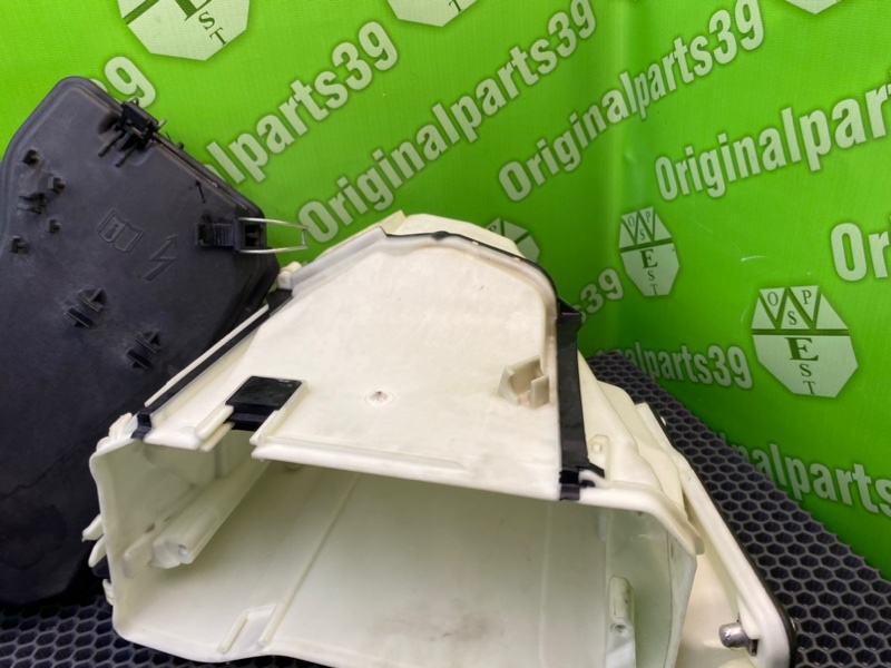 Корпус блока предохранителей, 2400 рублей, Калининград