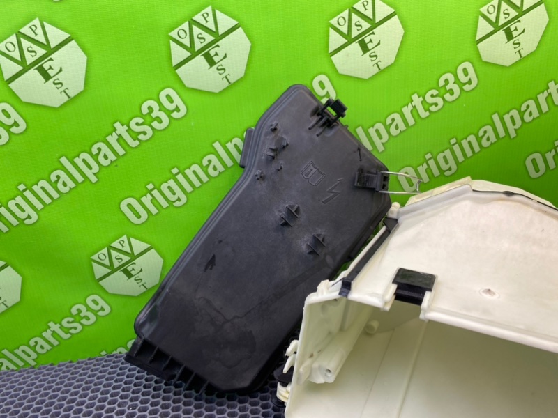 Корпус блока предохранителей, 2400 рублей, Калининград