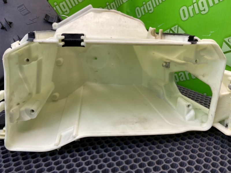 Корпус блока предохранителей, 2400 рублей, Калининград