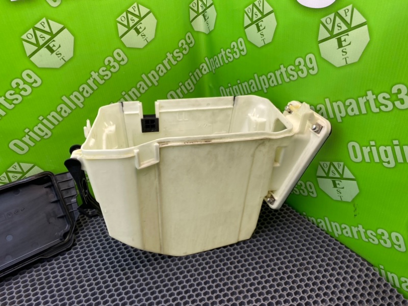 Корпус блока предохранителей, 2400 рублей, Калининград