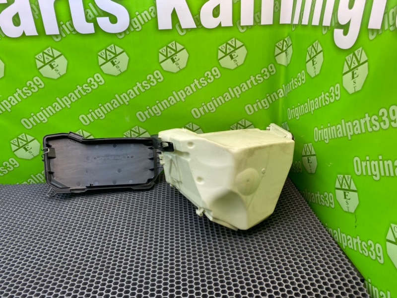 Корпус блока предохранителей, 2400 рублей, Калининград