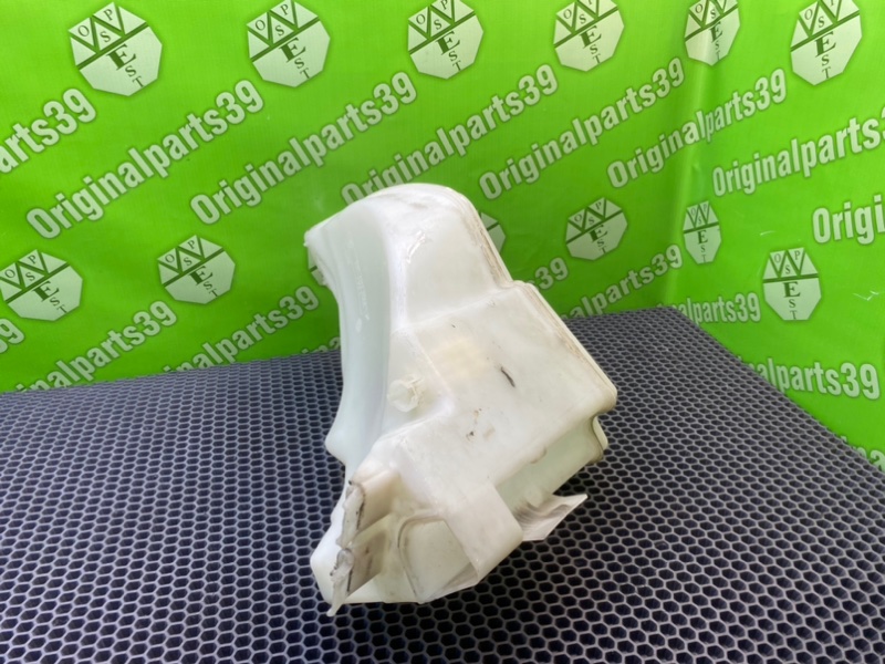 Бачок стеклоомывателя, 1600 рублей, Калининград