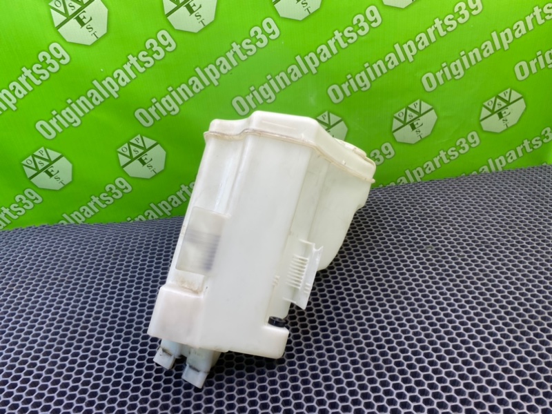 Бачок стеклоомывателя, 1600 рублей, Калининград