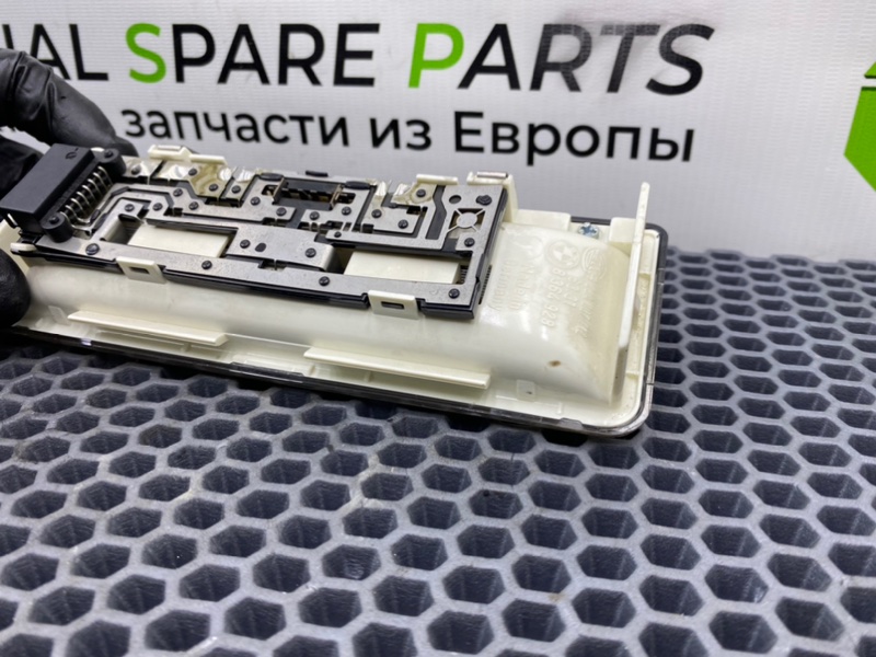 Плафон подсветки салона, 1000 рублей, Калининград