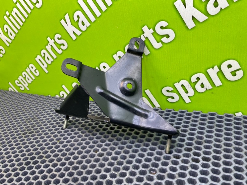 Кронштейн, 800 рублей, Калининград