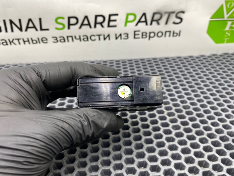 Кнопка, 1900 рублей, Калининград