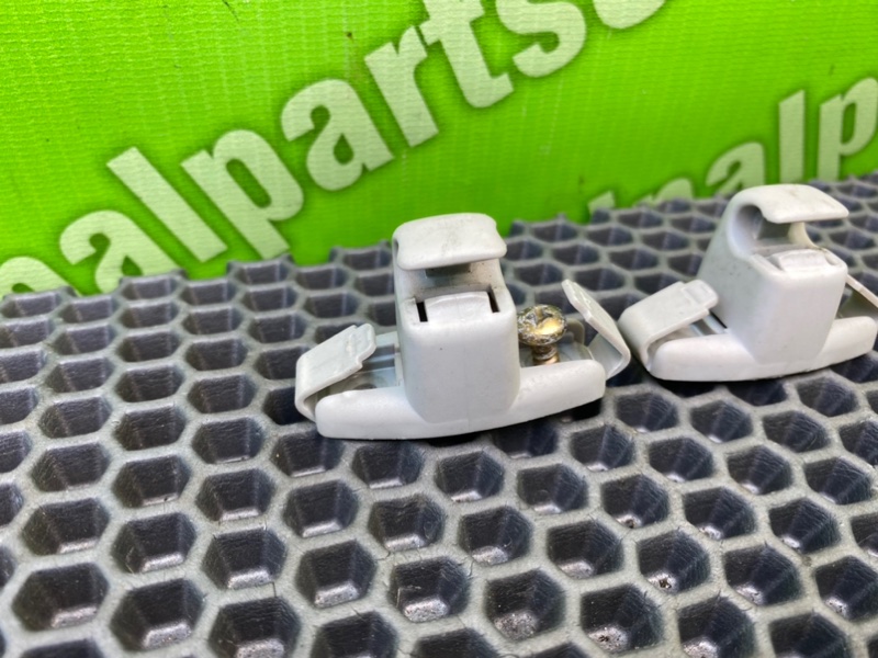 Крепеж козырьков, 1000 рублей, Калининград