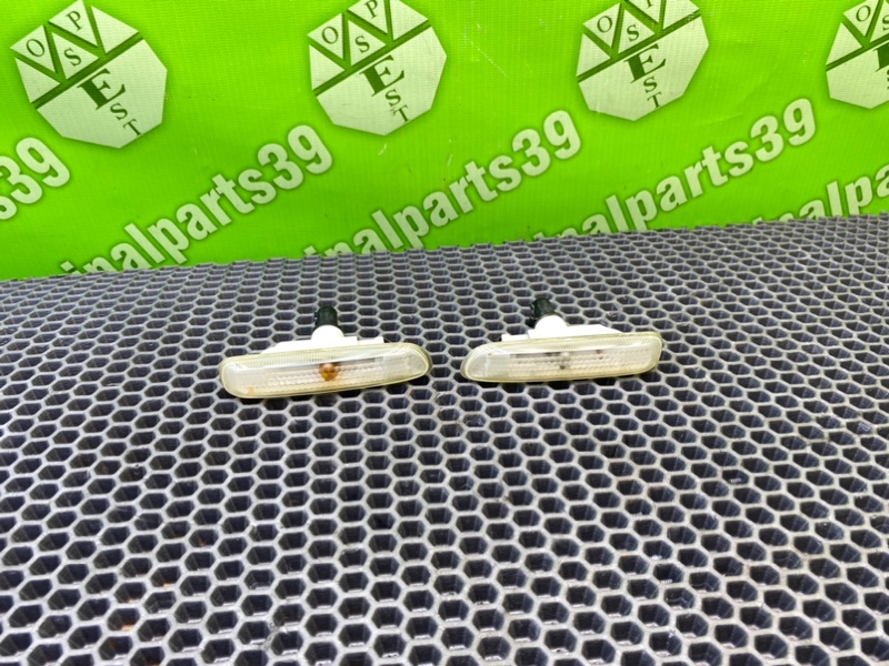 Повторитель поворота в крыло, 1600 рублей, Калининград