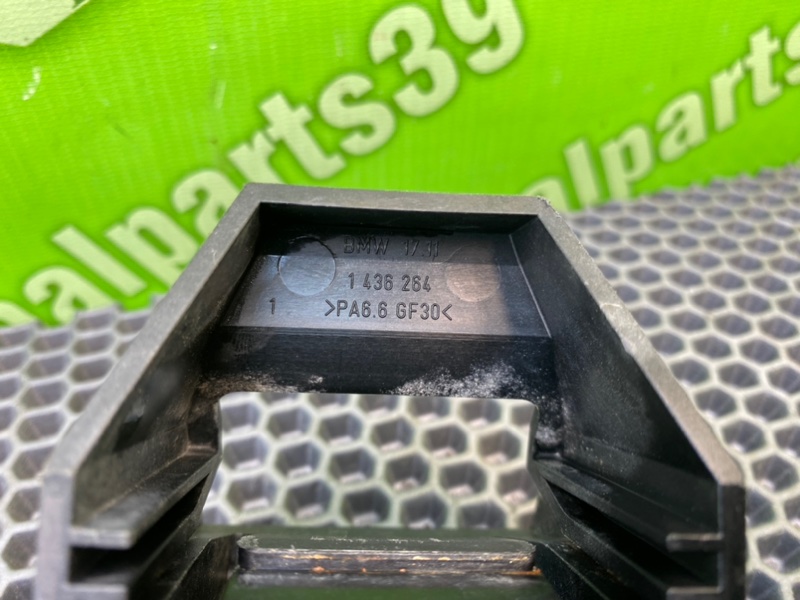 Крепеж радиатора, 1000 рублей, Калининград