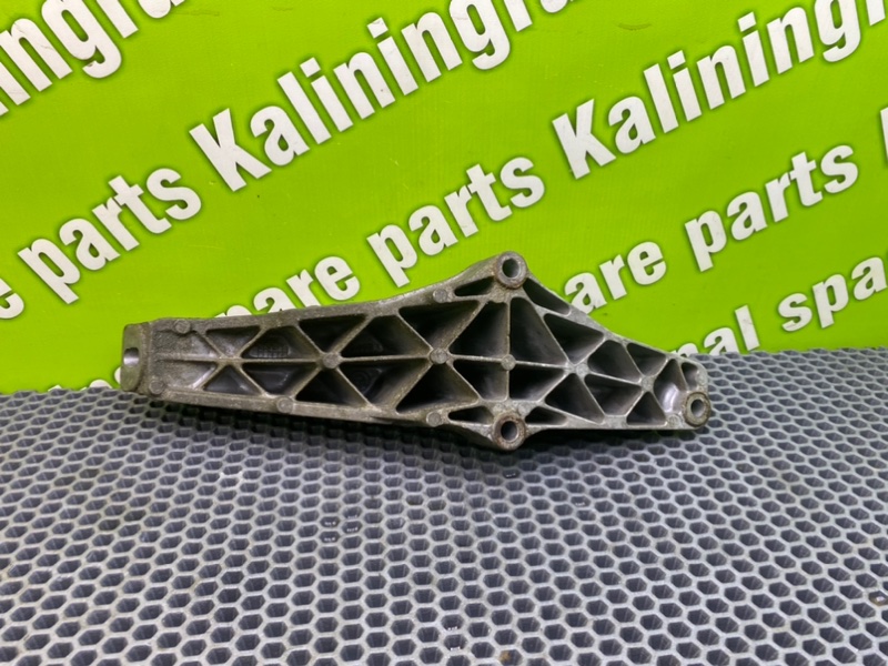 Кронштейн двигателя, 1300 рублей, Калининград