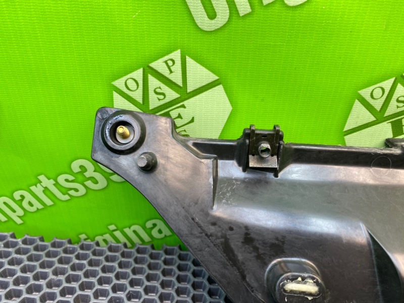 Щит моторного отсека, 1000 рублей, Калининград