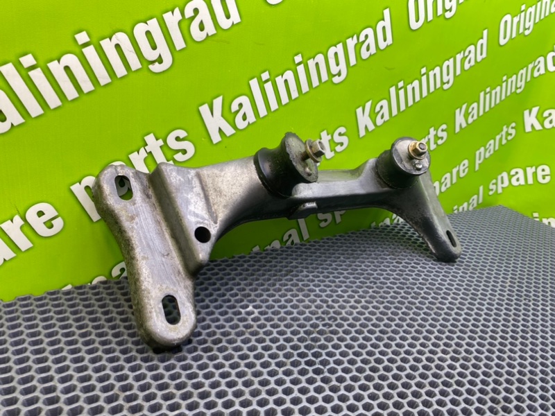 Кронштейн МКПП, 3600 рублей, Калининград