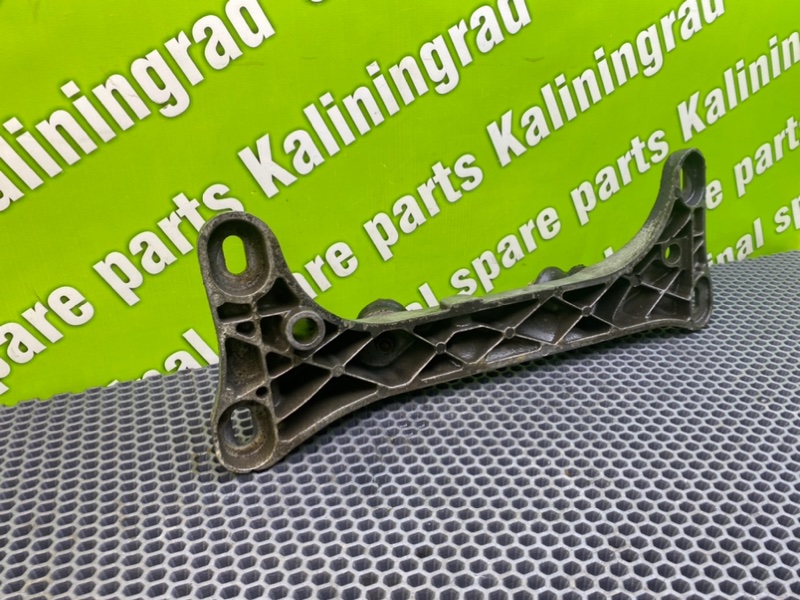 Кронштейн МКПП, 3600 рублей, Калининград