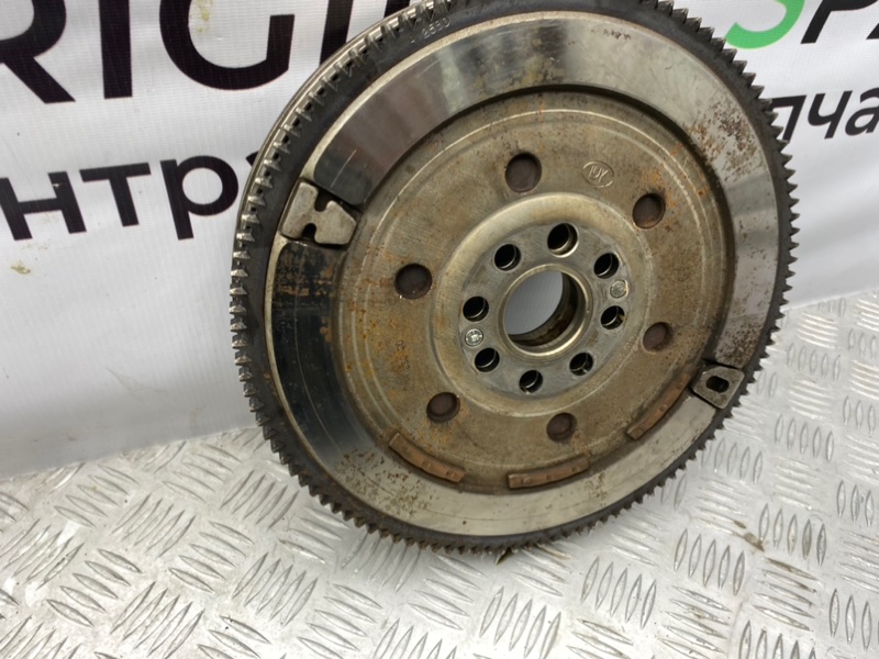 Маховик, 6100 рублей, Калининград