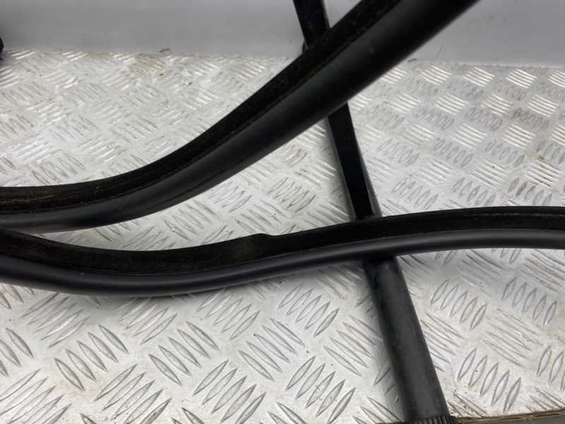 Уплотнитель двери, 2100 рублей, Калининград